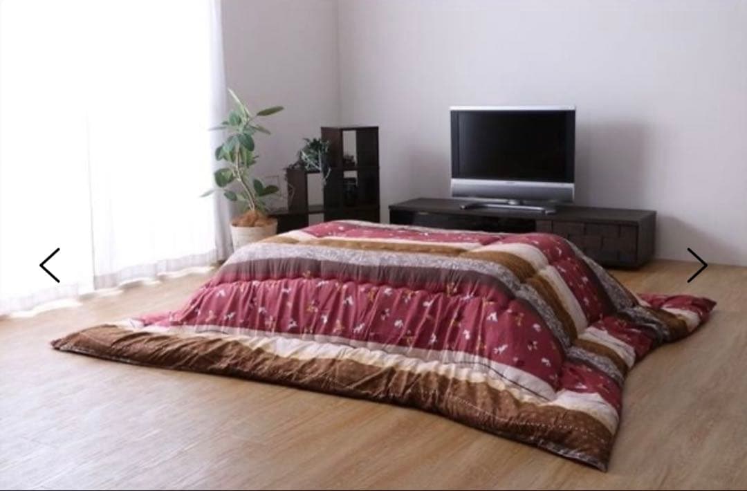 たりと　⭐︎イケヒコ　ローズ色 こたつ布団 厚掛　大判　205×315cm