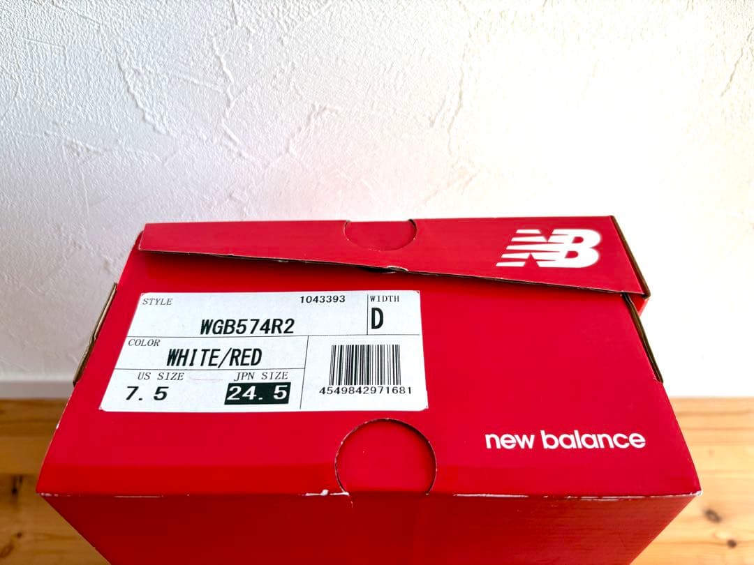 【新品未使用】New Balance 574 ウィメンズ24.5cm