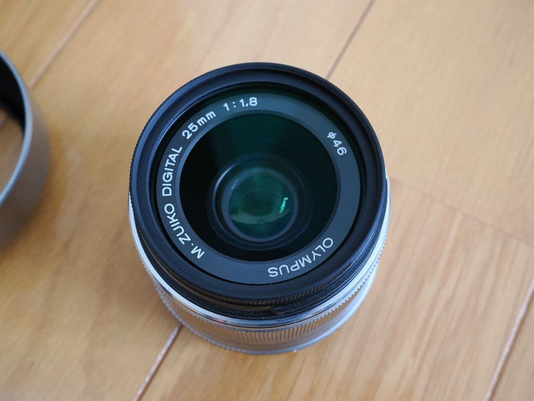 OLYMPUS M.ZUIKO 25mm f/1.8　単焦点レンズ