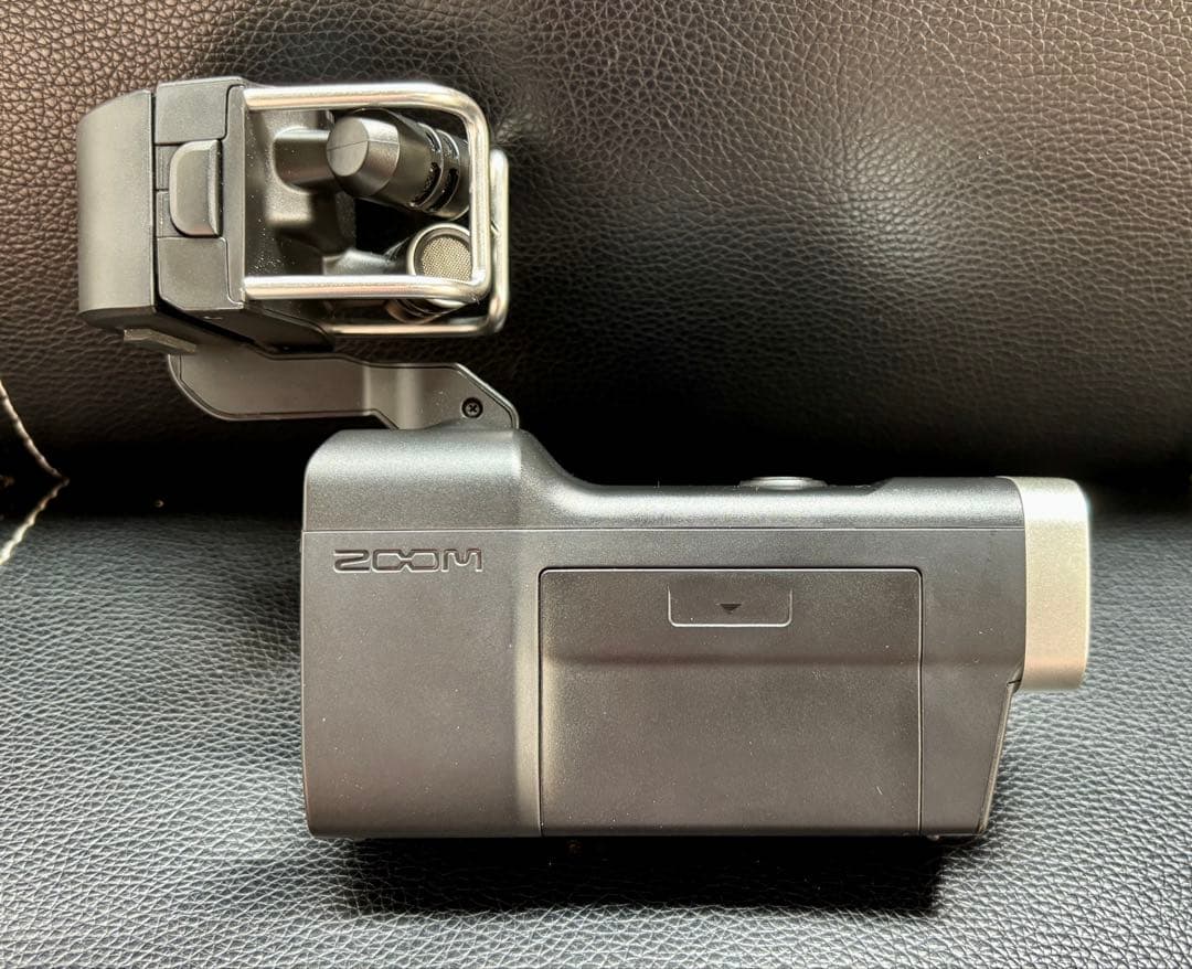 ビデオカメラ ZOOM Q8 Handy Video Recorder