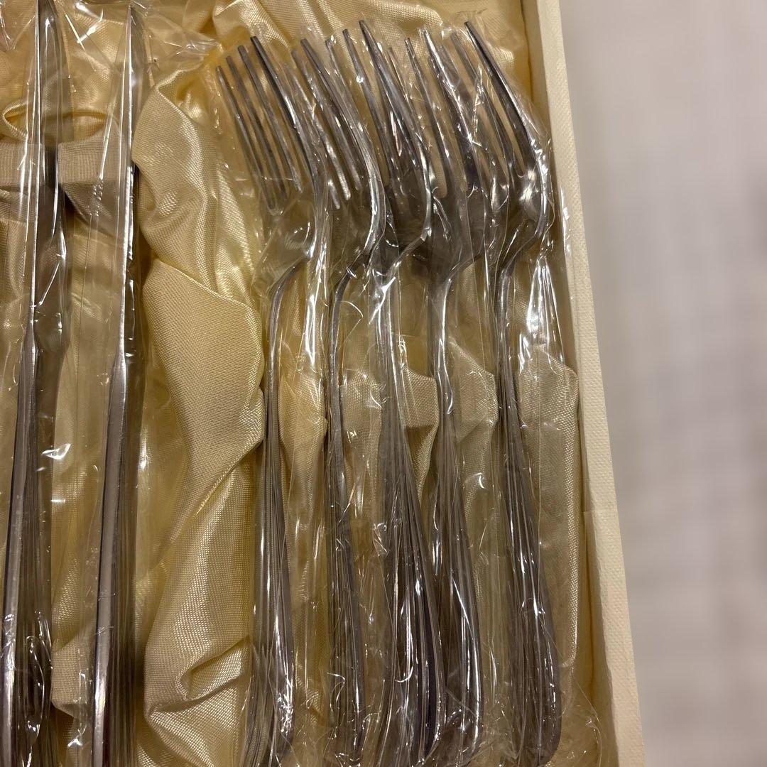 ノリタケ　カトラリーセット　マリンウィング