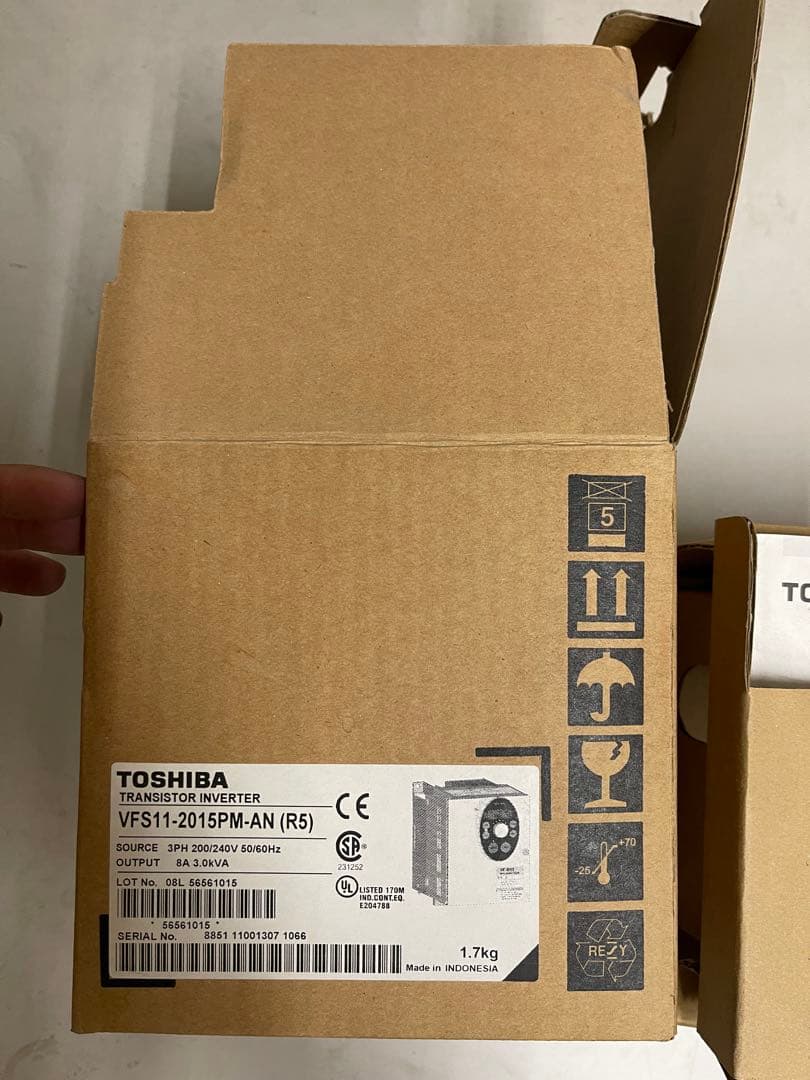 Toshiba 東芝　インバータ　VFS11-2015PM-AN (R5)
