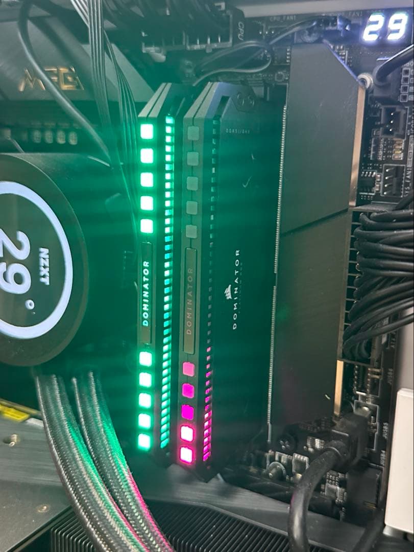 メモリー CORSAIR DOMINATOR 32GB DDR5 5600mhz