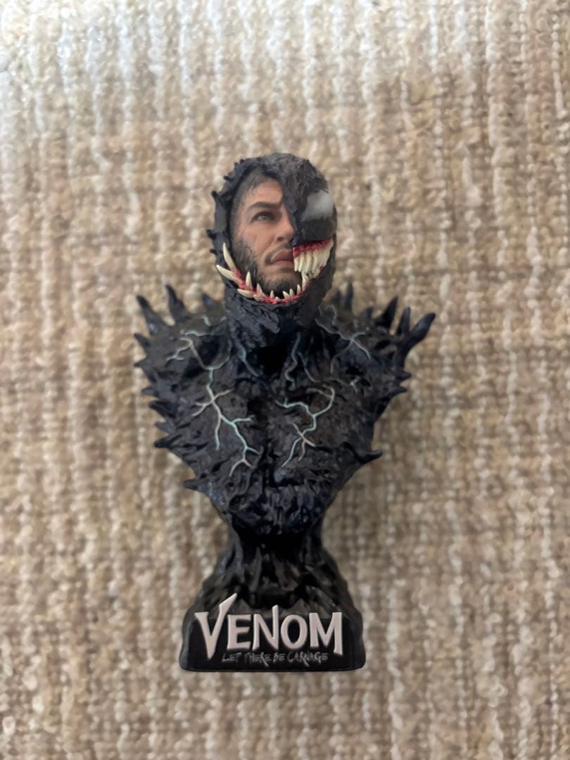 ホットトイズ カーネイジ ヴェノム フィギュア マーベル MARVEL