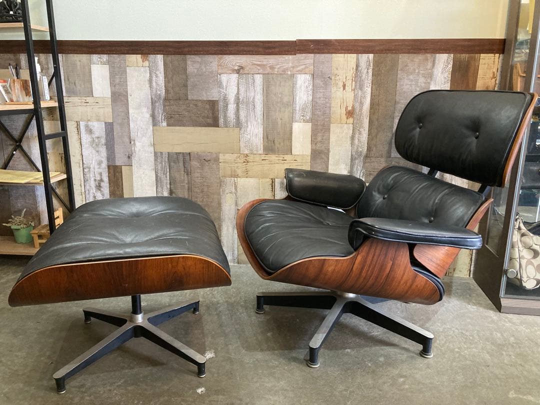 ハーマンミラー　イームズ　EMS レザーラウンドチェア　オットマン別売り