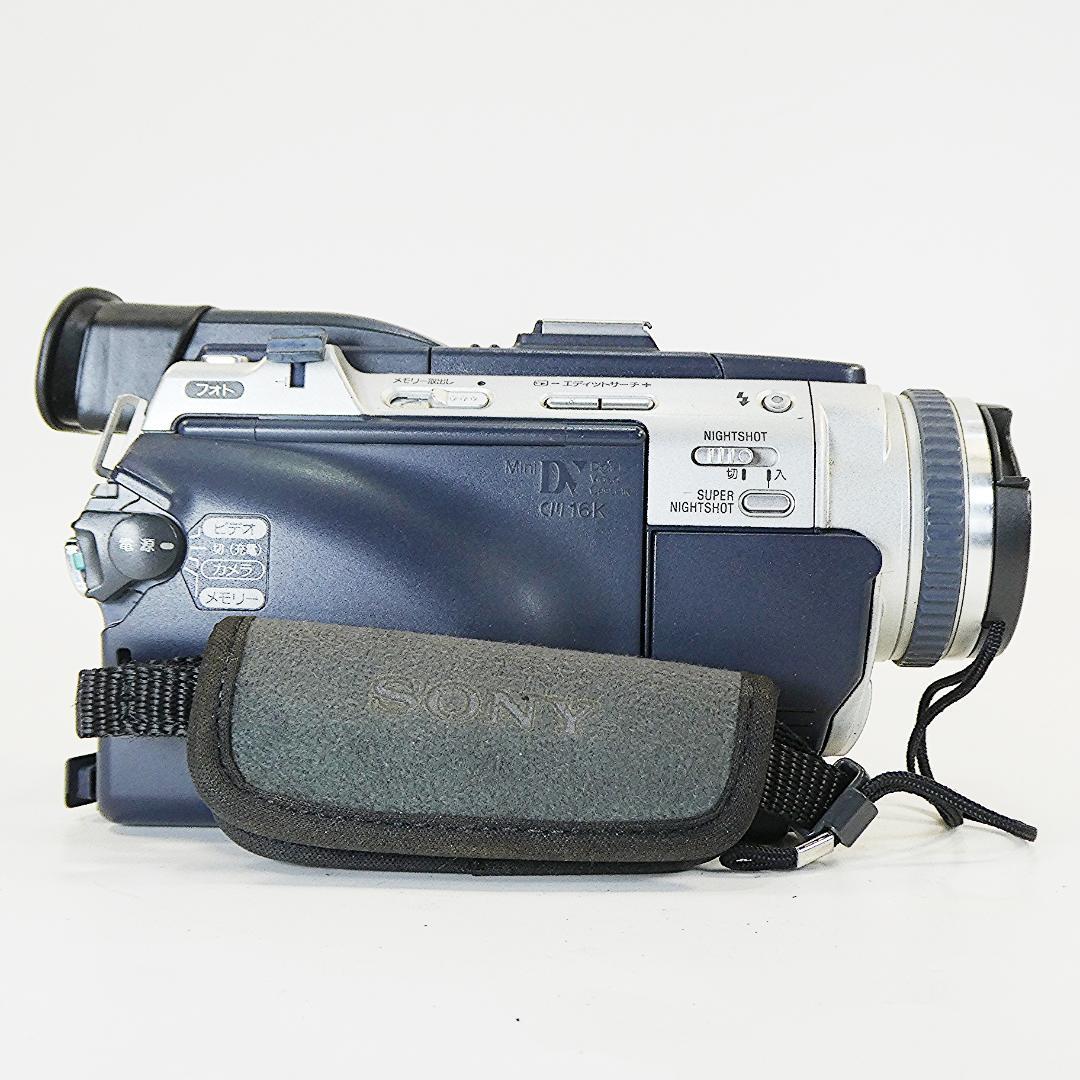 動作品ソニー DCR-TRV30 MiniDVビデオカメラ　DVDダビングに最適