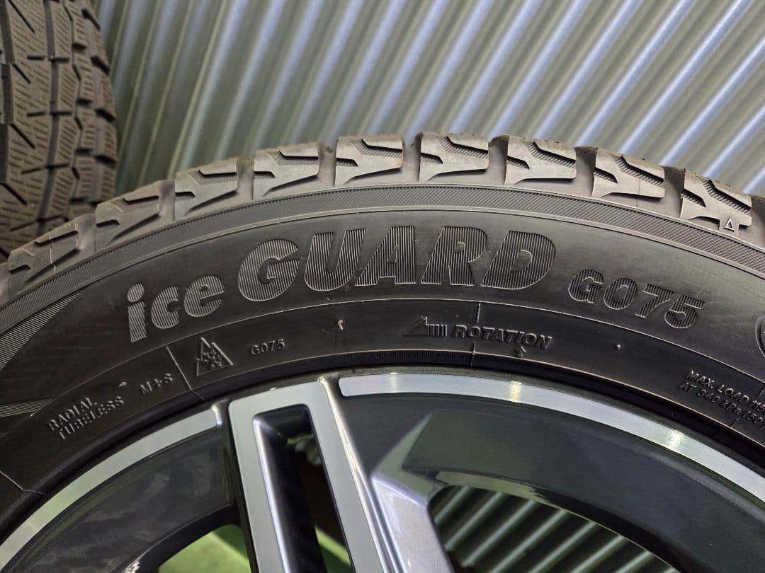 W167ベンツ GLE400dスタッドレスタイヤ AMG20インチ ホイール美品