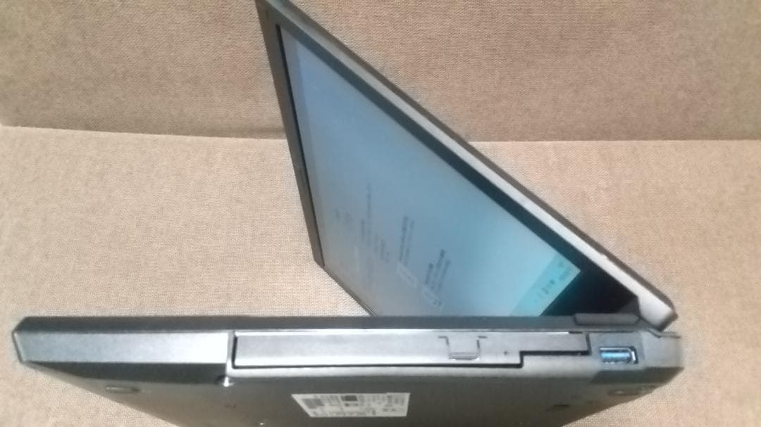 富士通 LIFEBOOK A577/RX　15.6インチ