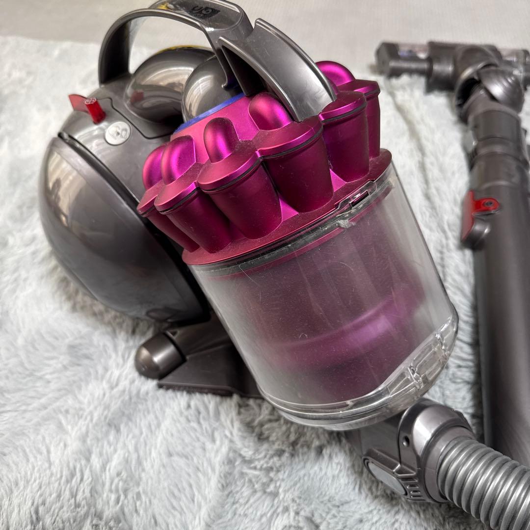 Dyson キャニスター掃除機 本体　DC36