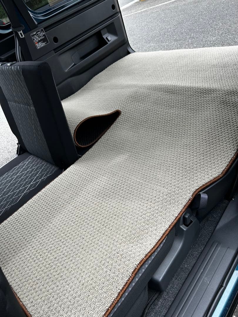 ダイハツ　アトレー　荷室　ラゲッジマット