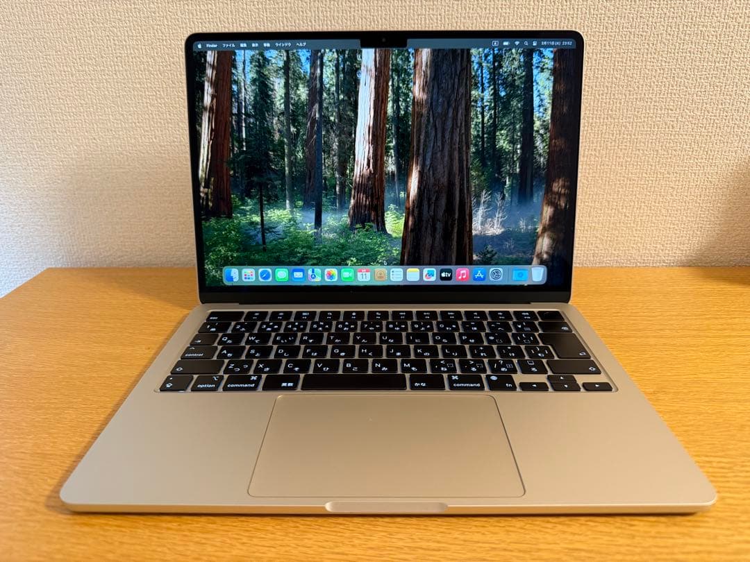 美品 MacBook Air M2 Apple Intelligence対応