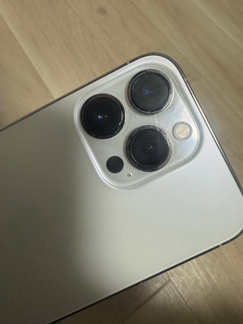 ヤマネコ　Apple iPhone 13 Pro 128Gシルバー