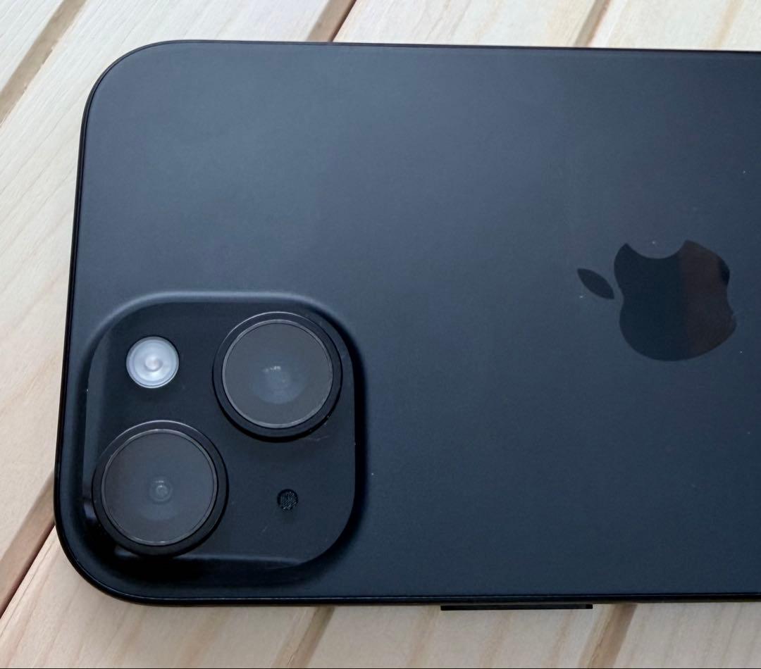 Iphone 15 128gb simフリー　おまけ付き