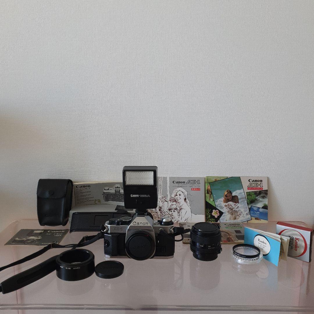 キャノン AE-1 FD 50mm F 1.4 スピードライト データバックA