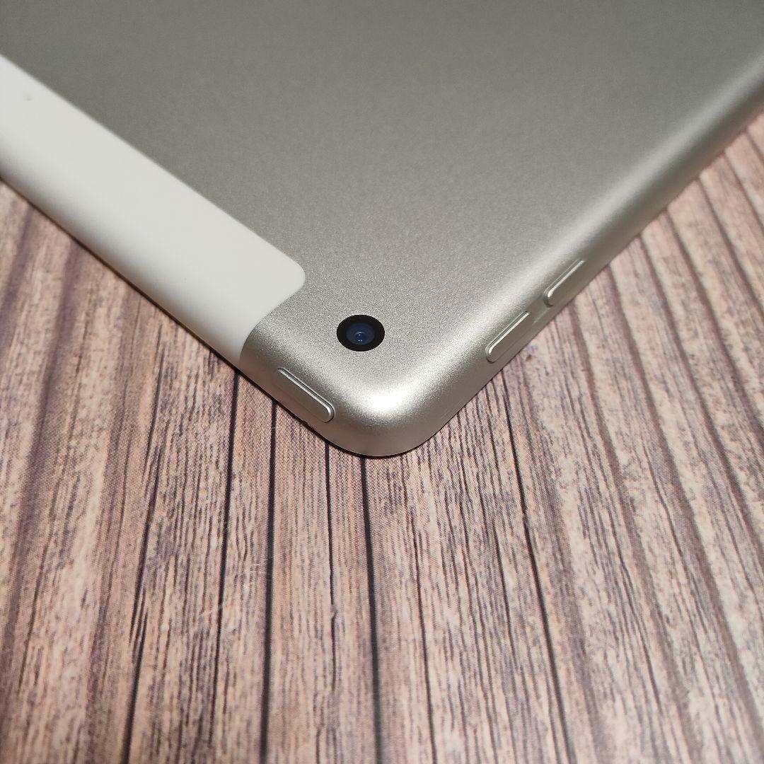 iPad 第7世代 128GB SIMフリー 美品