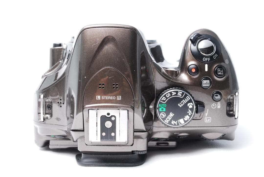 Nikon D5200 Wレンズ 一眼レフ スマホ転送 レアなブロンズカラー