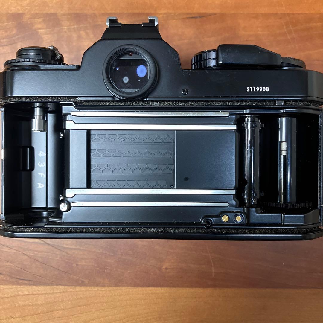 Nikon ニコン FE2 本体のみ ボディのみ 説明書有り