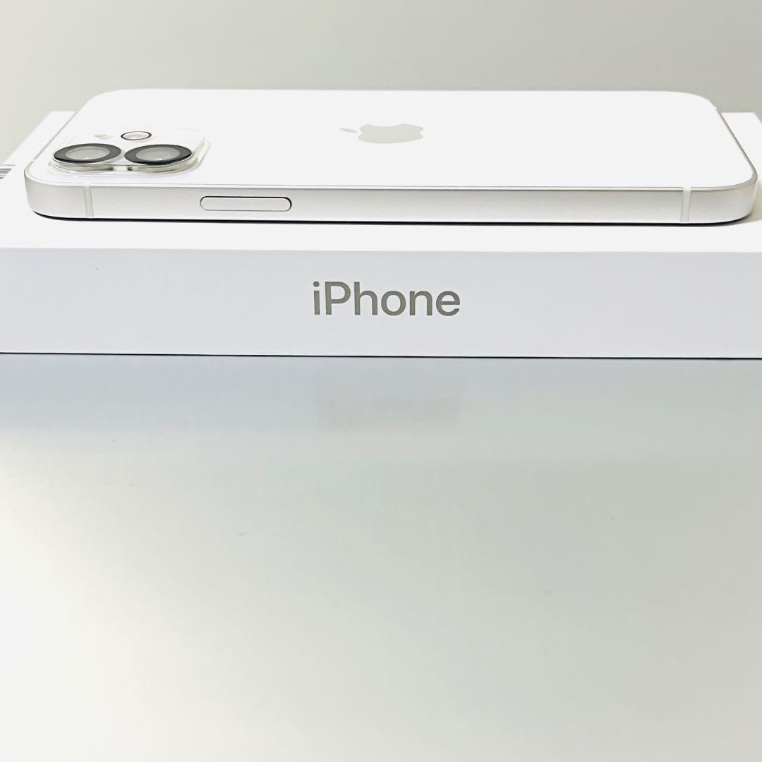 【美品】iPhone 12 本体 128GB SIMフリー （ホワイト）送料無料
