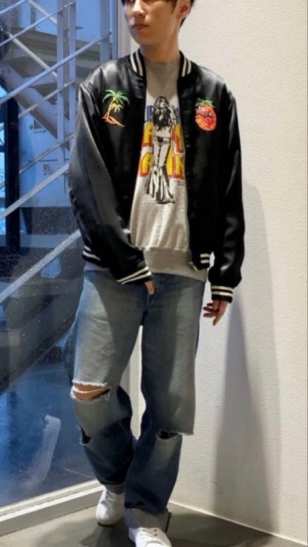 新品‼️ヒステリックグラマー　STRAWBERRY MONSTER刺繍 スカジャン