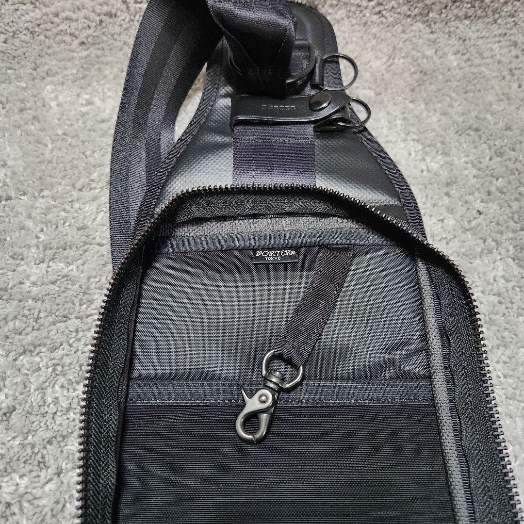 【美品】PORTER HEAT スリングショルダーバッグ