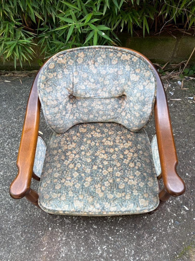 ②　karimoku　カリモク　コロニアル　アームチェア　ソファ　ヴィンテージ