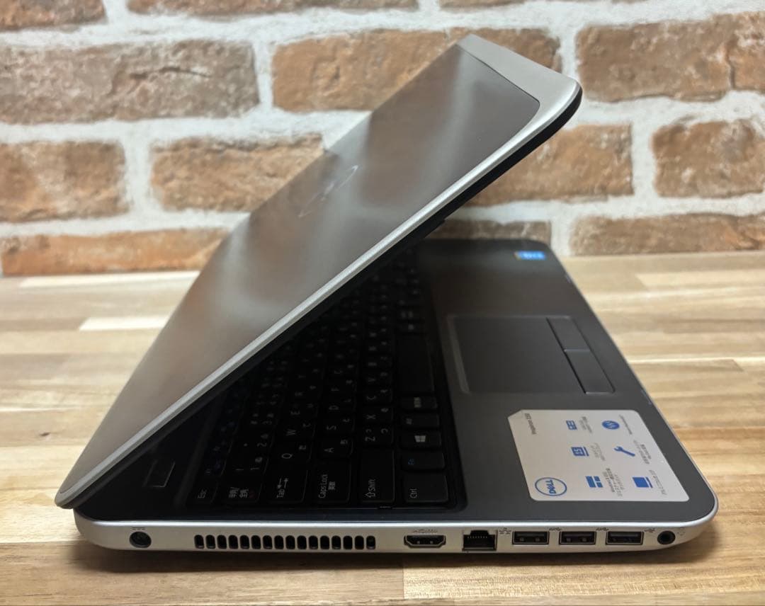 【美品】DELL ノートパソコン Core i3 SSD搭載 Office付