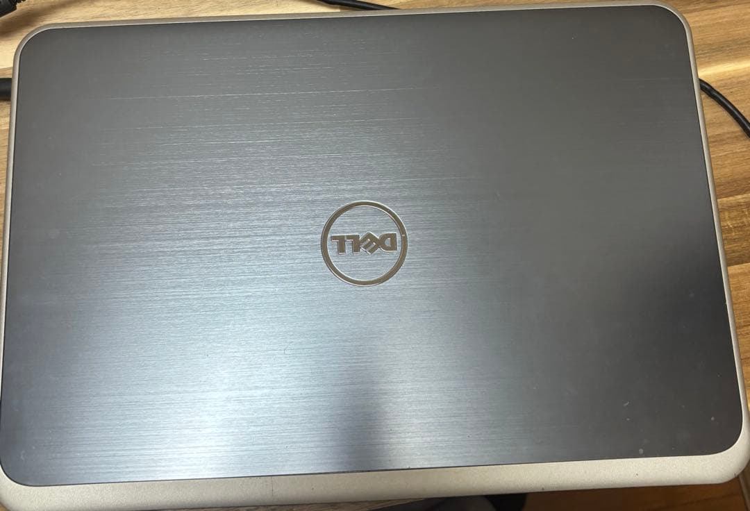 【美品】DELL ノートパソコン Core i3 SSD搭載 Office付