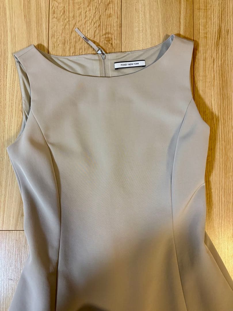 【1/15-18限定価格】フォクシー　ニューヨーク　39853 ワンピース