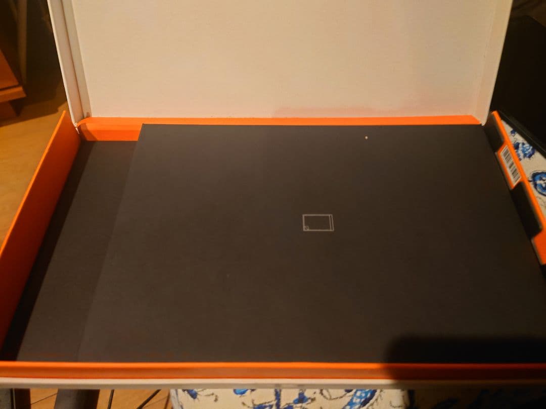 Lenovo Yoga Book（ヨガブック）純正箱・動作確認済み