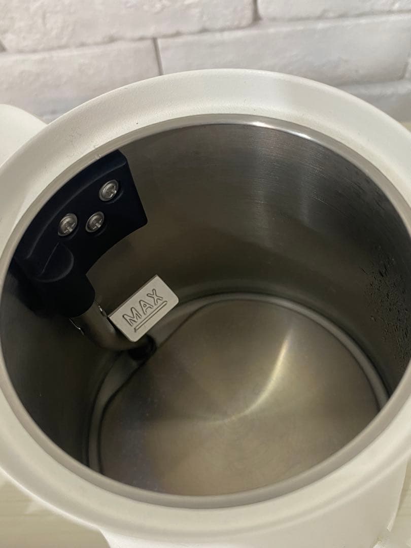 ⭐️【全国送料無料】バルミューダ　ザ　ポット　ケトル　電気　BALMUDA