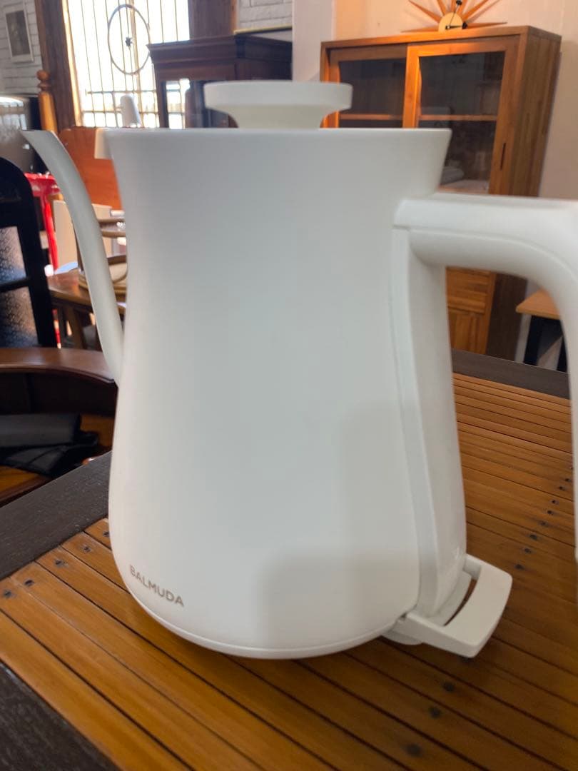 ⭐️【全国送料無料】バルミューダ　ザ　ポット　ケトル　電気　BALMUDA