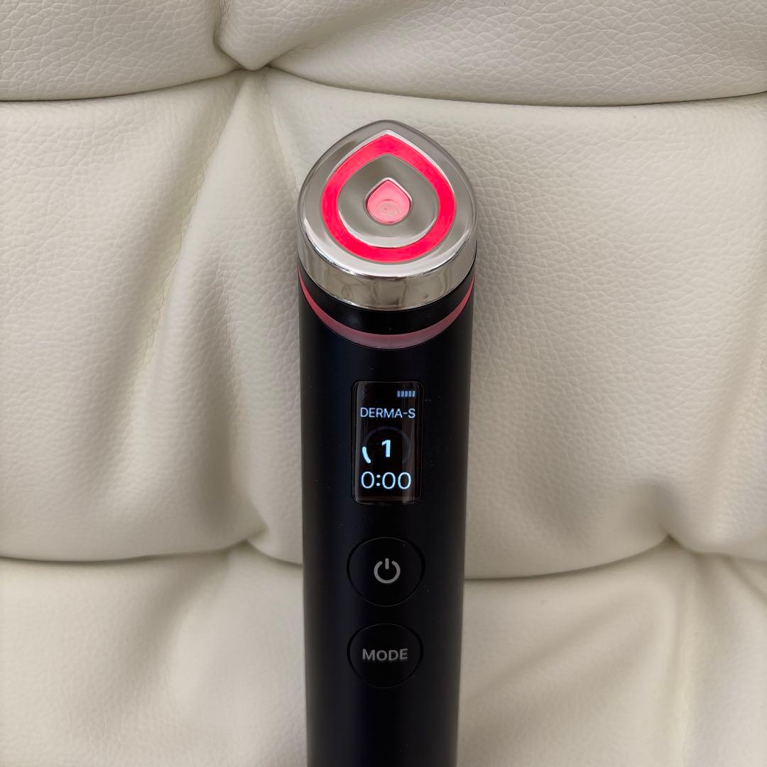 【美品】メディキューブ AGE-Rブースタープロ　1日5分韓国美肌エステ