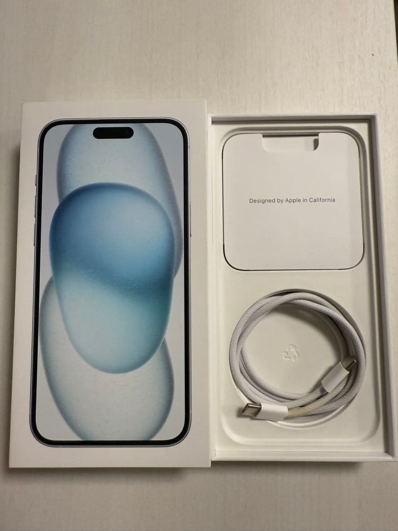 24時間限定【美品】Apple iPhone 15 Plus 本体 SIMフリー