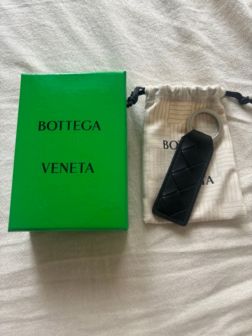 Bottega Veneta 黒 レザー キーホルダー