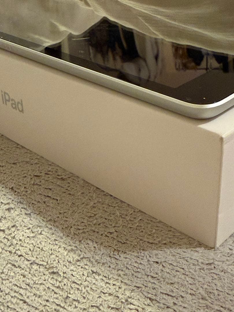 ipad 第9世代　シルバー　256GB 箱・説明書付き