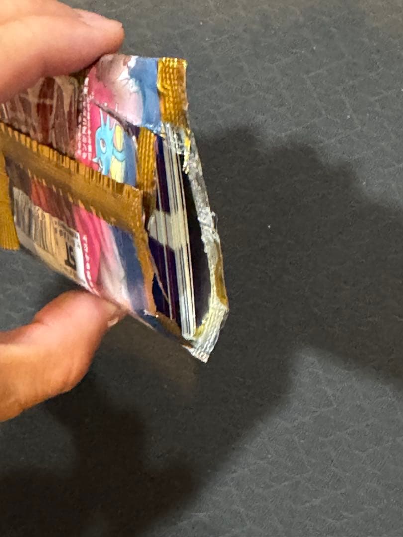 ポケモンカードゲーム　化石の秘密　未開封パック　破れあり　旧裏　プテラ