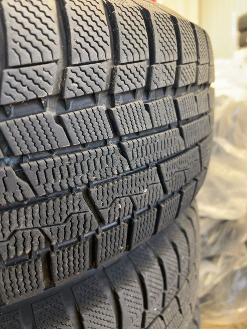 スタッドレスタイヤ 4本セット225/65R17 T32