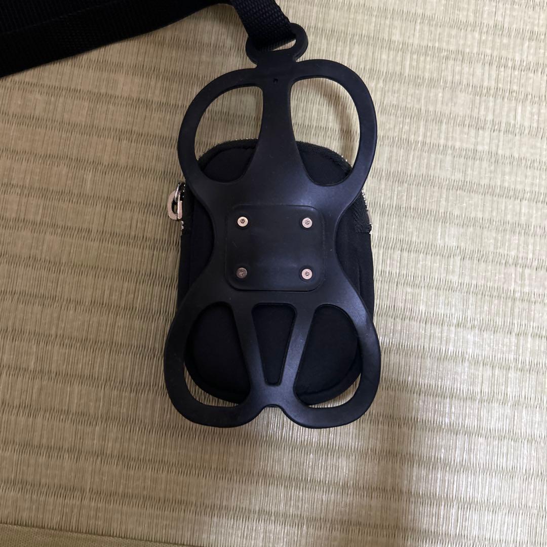 プラダ　携帯ストラップ