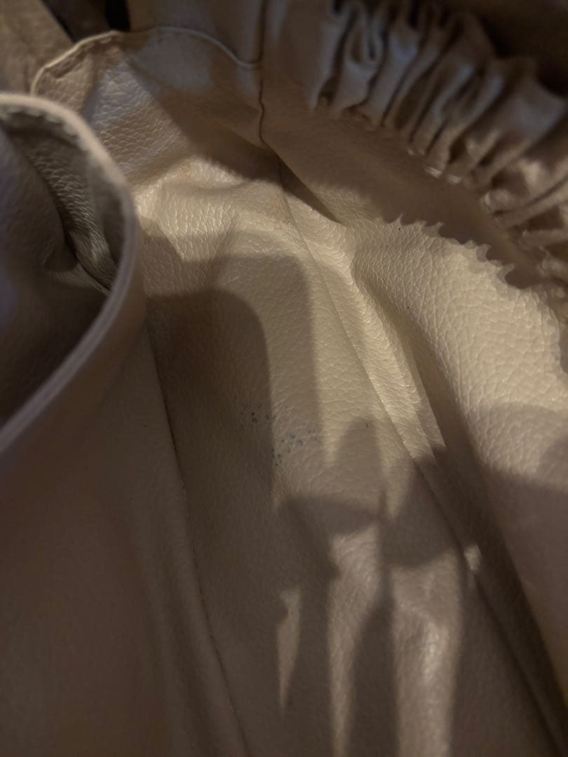 ルイヴィトン LOUIS VUITTON モノグラム トゥルーストワレット28