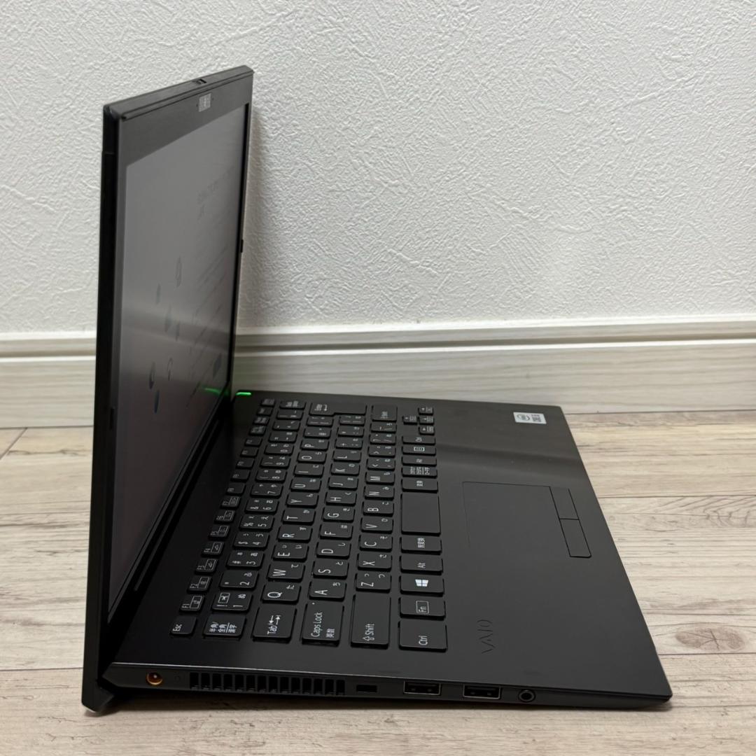 ✨すぐに使える✨国産 VAIO i5 10世代 メモリ8GB SSD256GB