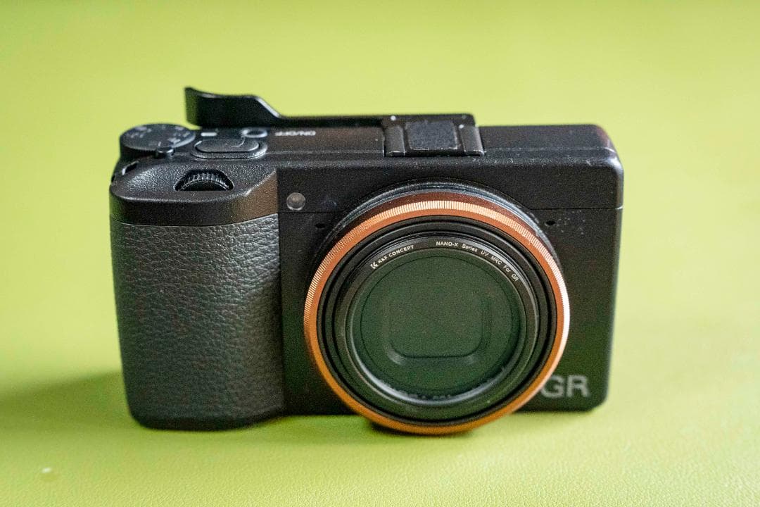 RICOH GRⅢx フィルター、フード、サムレスト、予備バッテリー、5年保証