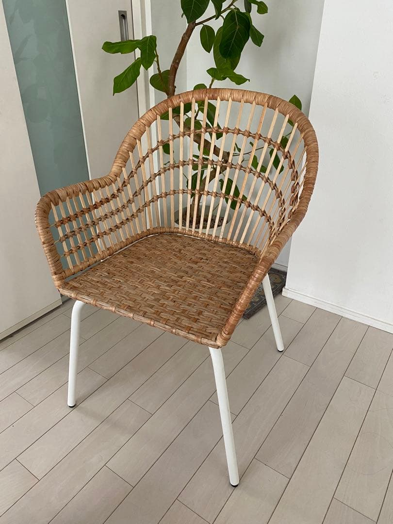 IKEA NILSOVE ニルソーヴェ