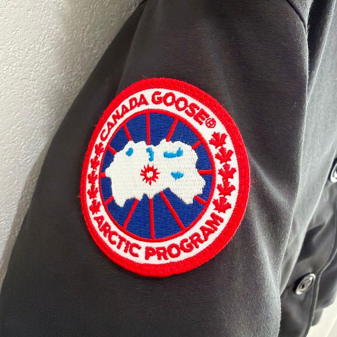 【未使用級✨】カナダグース ラブラドールボンバー　ダウン　黒　サザビーリーグ
