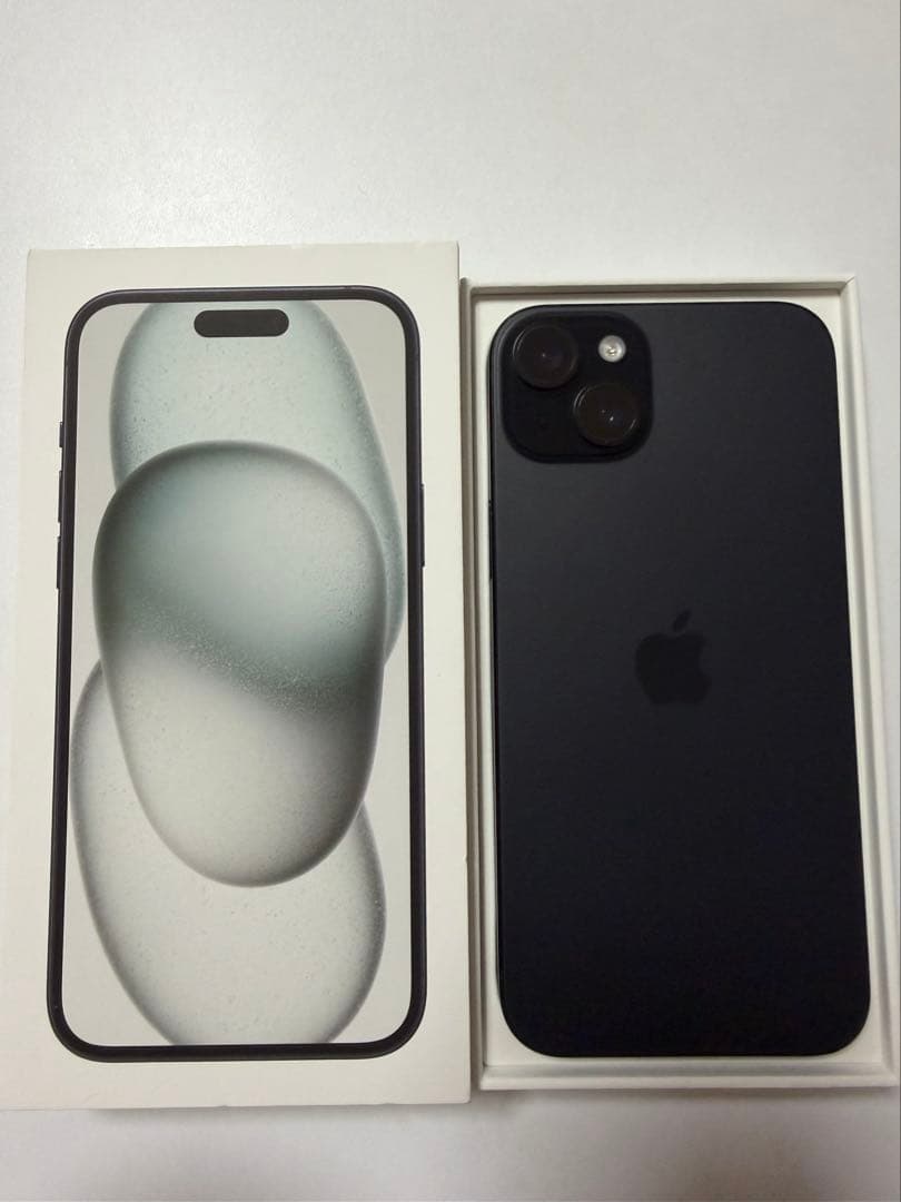 【傷無し】Apple iPhone 15Plus 128GB ブラック　本体