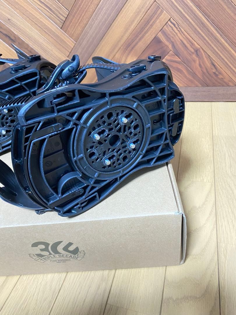 美品FLUX XF M ビンディング使用回数2日