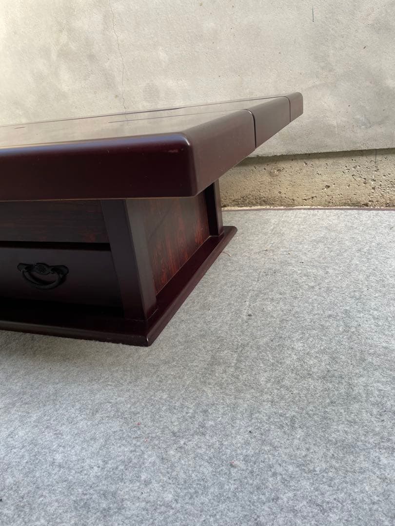 近隣配達可能　割と綺麗　囲炉裏テーブル