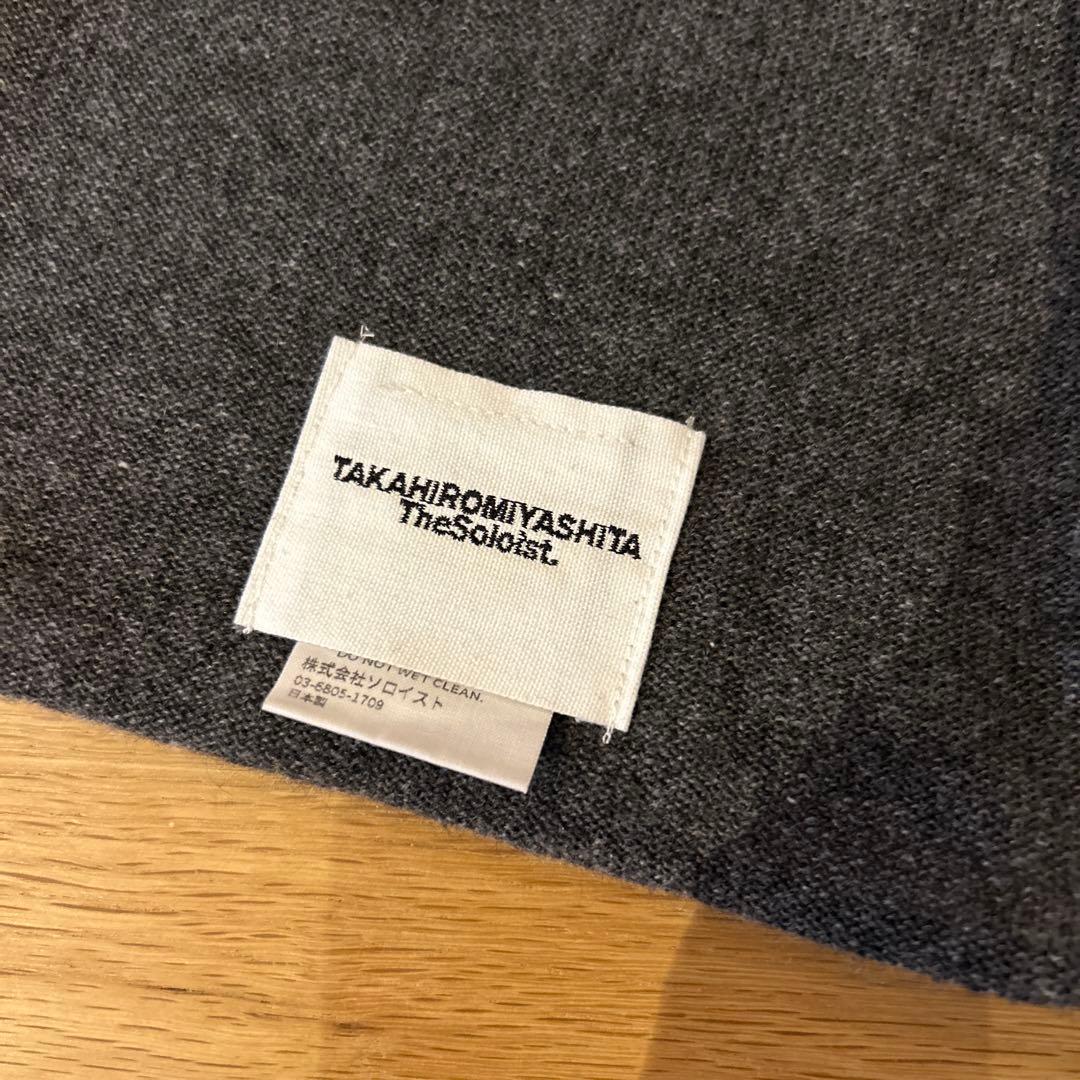 新品 タカヒロミヤシタ ザ・ソロイスト ネックウォーマー C.グレー