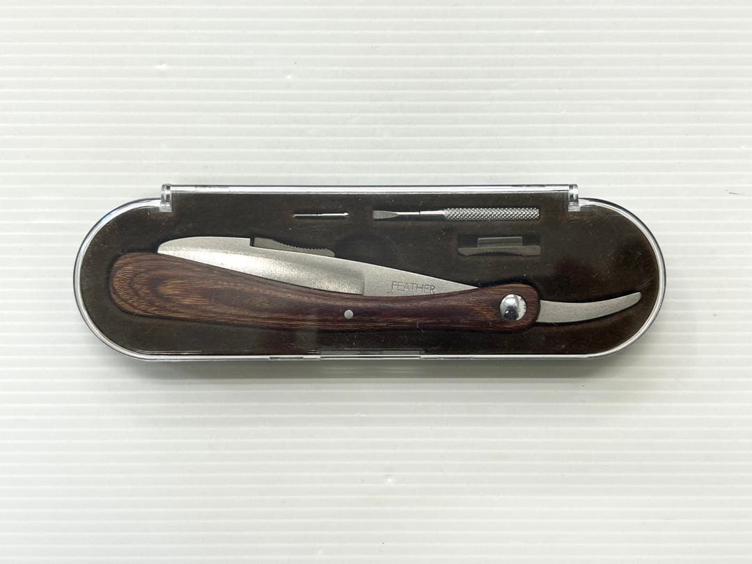 中古 美品 フェザー プロフェッショナル 木製ハンドル レザー