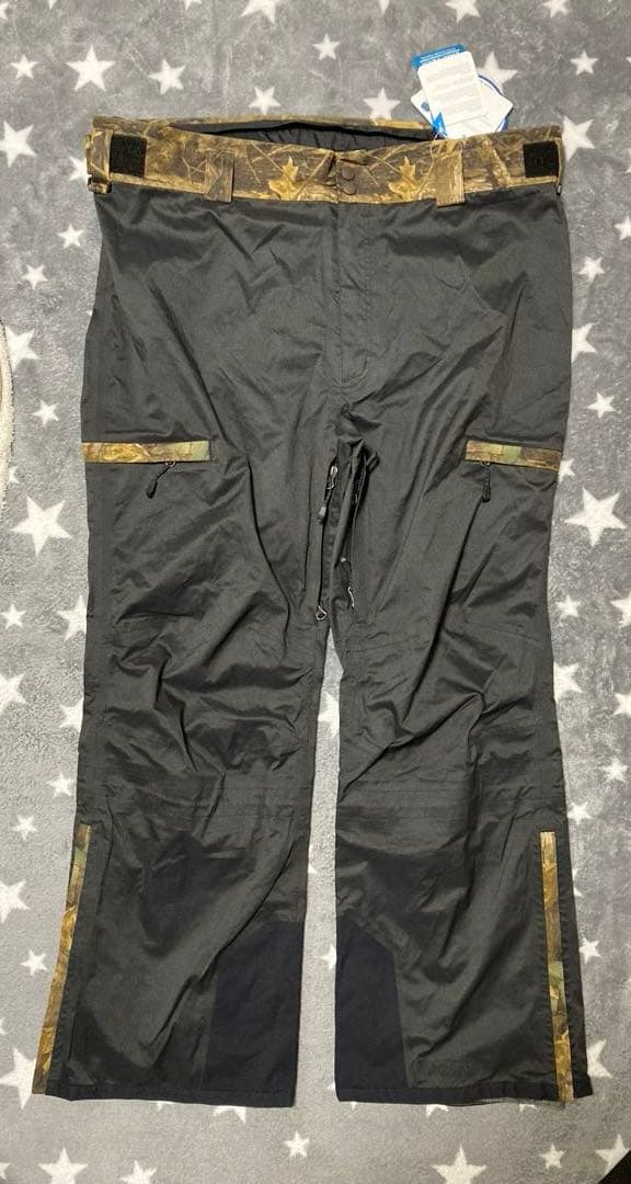 Columbia OMNI-TECK カモフラ　スノーボードウェア 男性用