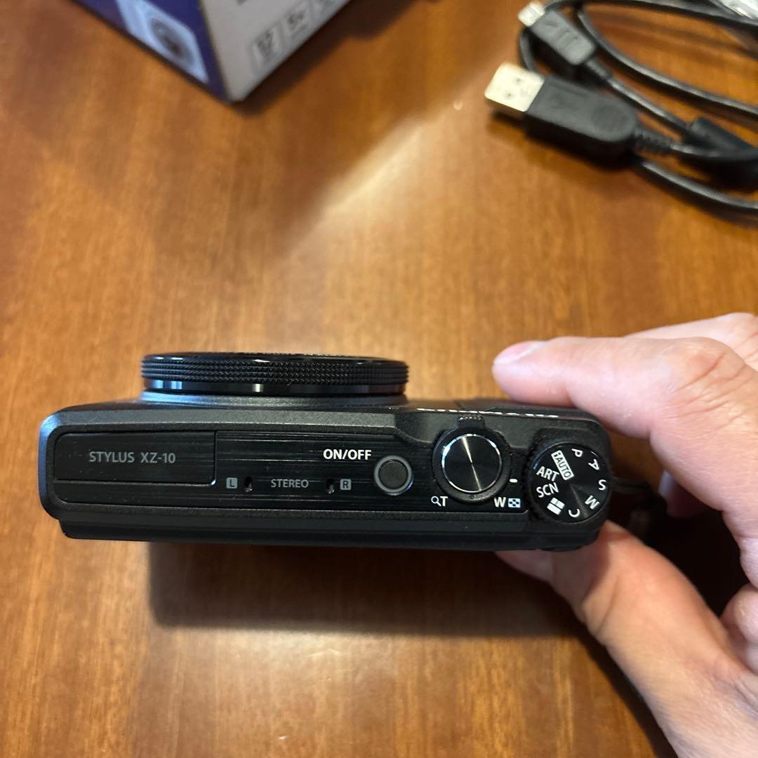 OLYMPUS STYLUS XZ-10 コンパクトデジタルカメラ　ジャンク品